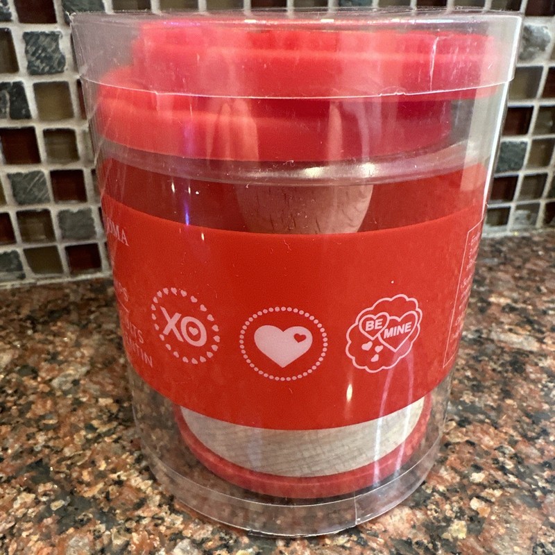 Williams-Sonoma Valentine’s Day Heart Silicone Cookie Stamp Set & Wooden Handle gallery