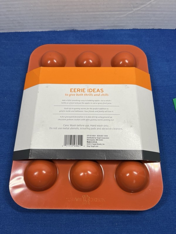Cake Pop Pan 2 pc Set Non Stick Makes 12 Balls 1.5” Desserts Craft Soap. NEW A30 gallery