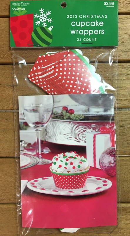 NIP: Brother/Sister Brand Christmas Cupcake Wrappers (24ct) Polka Dot Festive