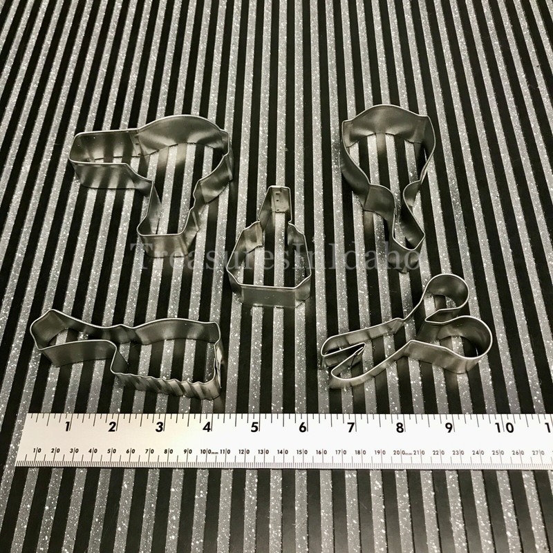 Metal Salon Cookie Cutter Set, Hair Dryer, Brush, Scissors, Mirror, Nail Polish