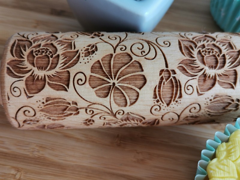 Embossed Dough Roller Lotus Springerle cookie mold Textured Engraved Rolling Pin gallery
