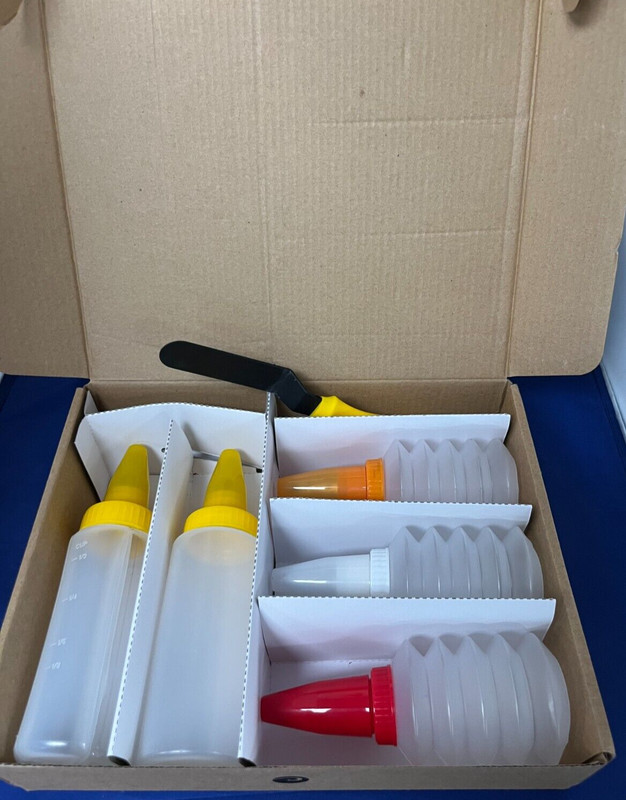 Culina Cookie & Cupcake Decorating Kit (16 Piece Set) Unused Open Box