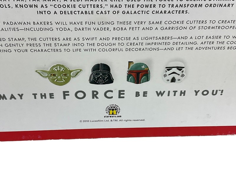 Williams Sonoma STAR WARS Cookie Cutters Set/4 Yoda Darth Vader Boba Fett Strmtp gallery