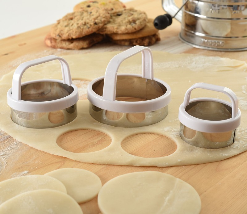 Norpro Biscuit/Cookie Cutters, Set of 3 – Stainless Steel, Round, Fluted & gallery