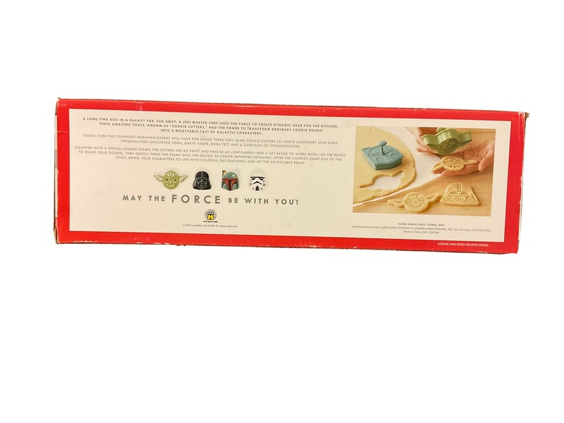 Williams Sonoma STAR WARS Cookie Cutters Set/4 Yoda Darth Vader Boba Fett Strmtp gallery