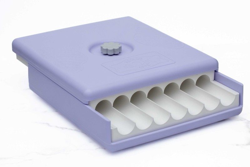 Silicone Chocolate Mold Tray w/ Lid, 8-Cavity Non-Stick Purple/White