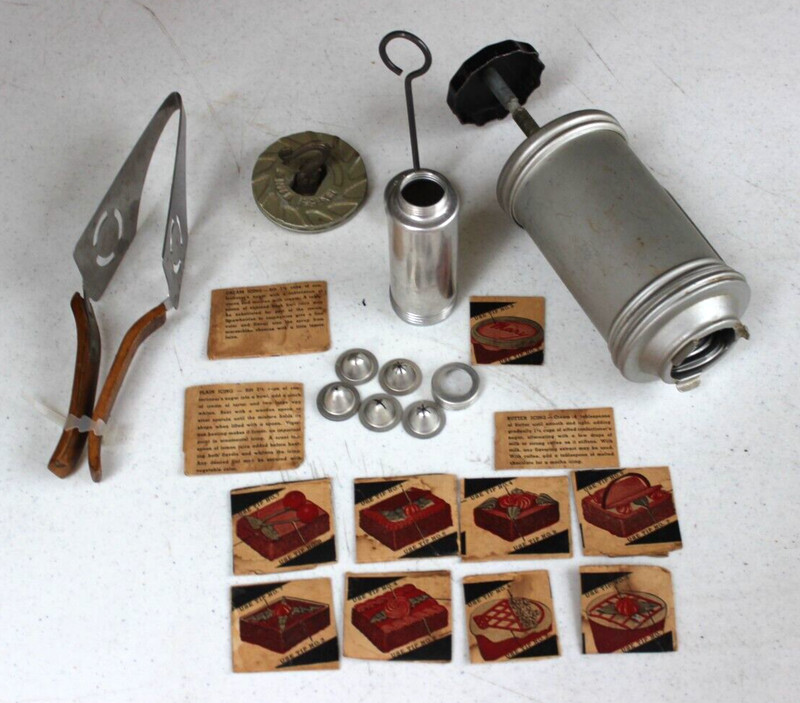 PAIR VINTAGE SETS 1960s MIRRO ALUMINUM CAKE PASTRY DECORATING KITS & CAKE CUTTER