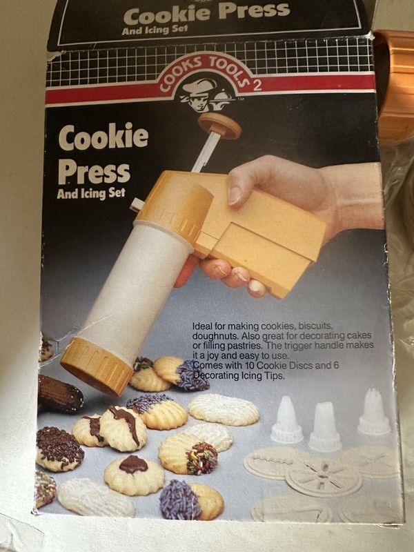 Vintage Cookie Press And Icing Set/ White,Orange Cooks Tools 2 gallery