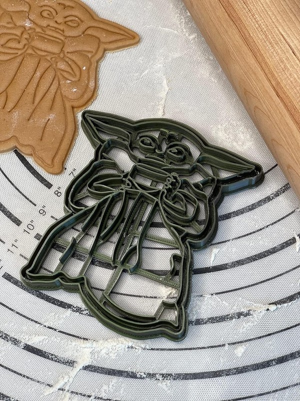 Grogu With Soup Bowl | The Mandalorian | Baby Yoda | Cookie Cutter 4 In gallery