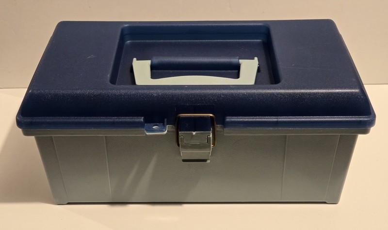 Vintage Wilton Decorators Caddy, Blue On Blue