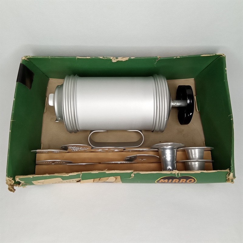 Vintage 1950s Mirro Aluminum Cookie Press With Original Box New Arrival gallery