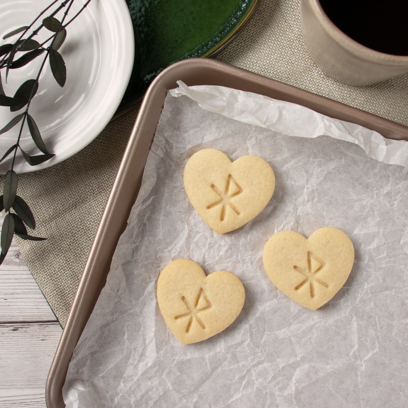 Nordic Runes Love Cookie Cutter - Celts viking norse Celtic wedding valentines gallery