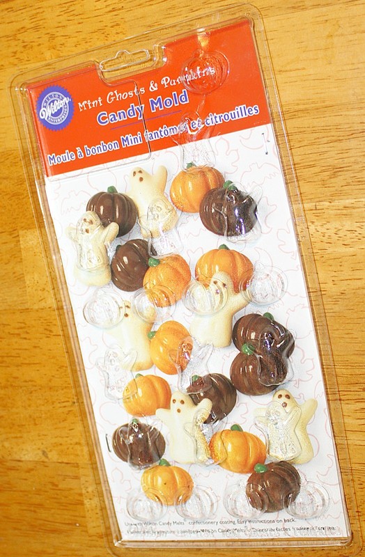 Wilton ~ 18 Cavity MINI GHOST AND PUMPKIN CHOCOLATE CANDY MOLD #2115-1735 - NEW gallery
