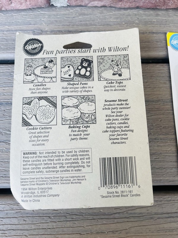Vintage 1994 Wilton Sesame Street Block Candles Set of 4 Cake Decoration Toppers gallery