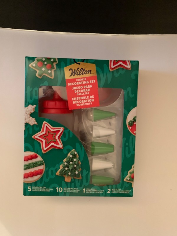 New In Box Wilton 18 pc. Cookie/Cake Decorating Set 2024