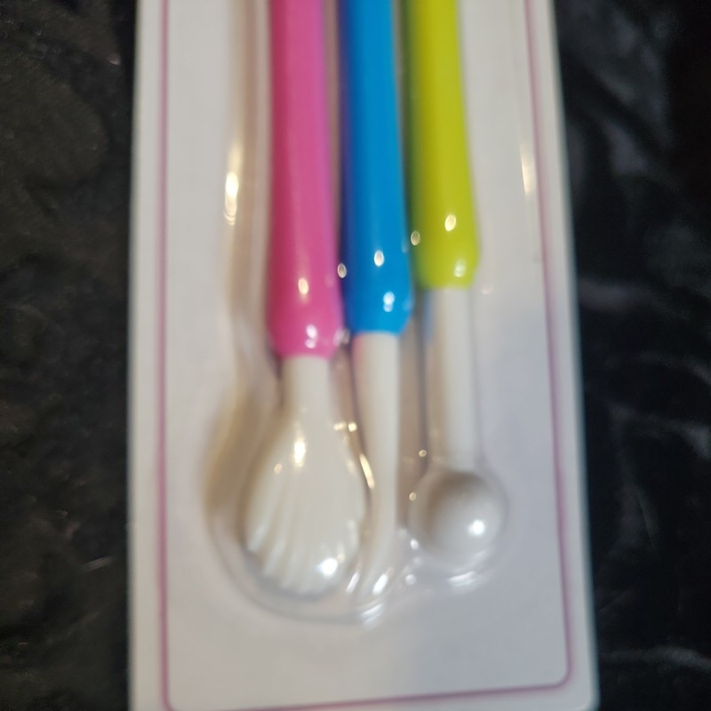 Voila Cake Decorating Tool Set 3 Pc Ball Pen Knife Needle gallery