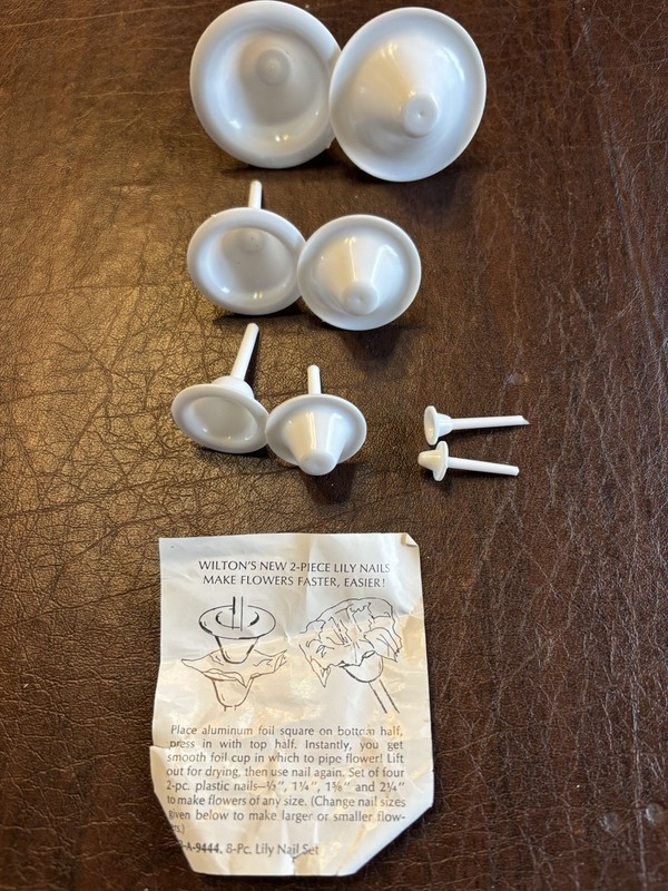 WILTON Lily Making Nail Set 6 Pieces For Gumpaste , Fondant (Plastic) 403-A-9444