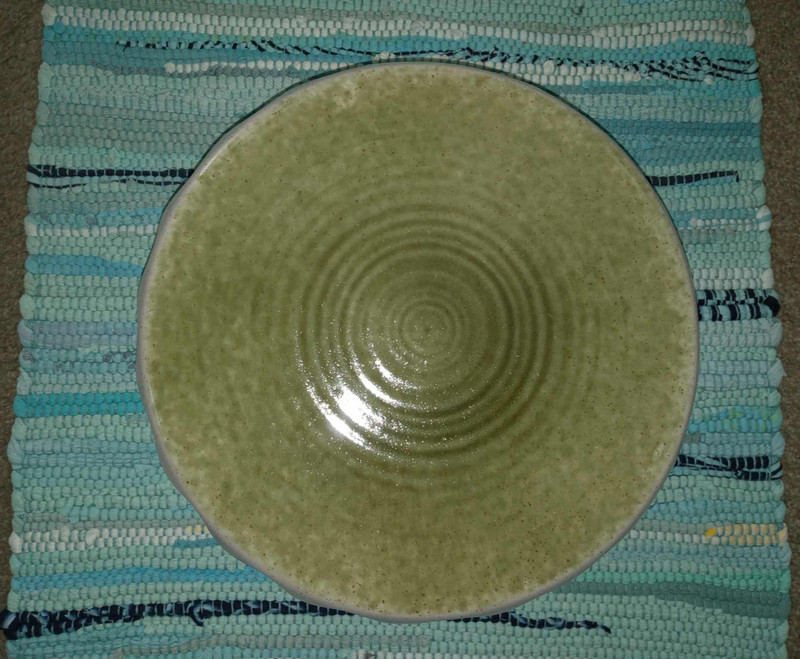 Anthropologie Ruffle Reactive Glaze Stoneware Cake Stand Plate 12" Green NEW gallery