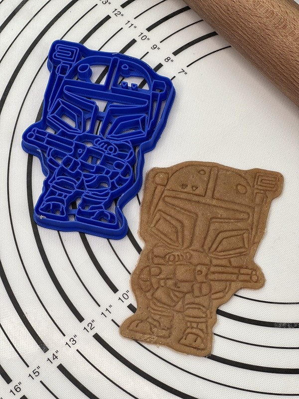 Heavy Infantry Mandalorian Cookie Cutter & Mold Produced by 3D Kitchen Art gallery