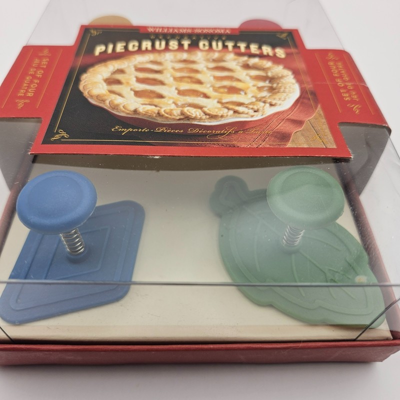 Williams Sonoma Decorative Pie Crust Cutters - Diamond, Star, Circle, and Leaf gallery