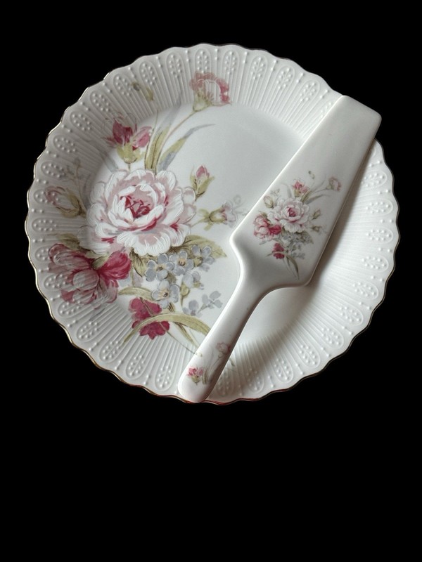 Vintage - Andrea by Sadek Victorian Rose Porcelain Cake Plate with Server gallery