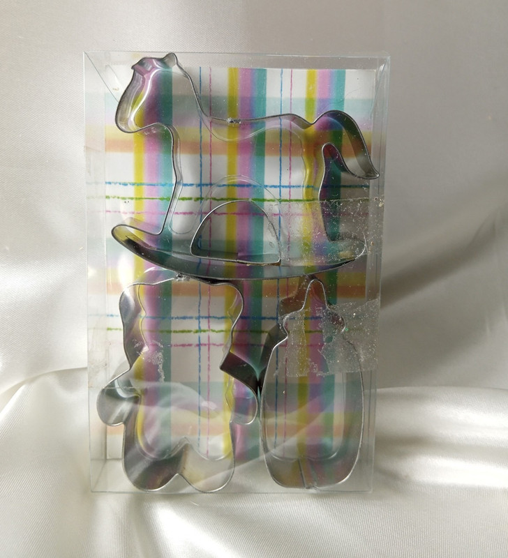METAL COOKIE CUTTER SET OF 3 BABY THEME ROCKING HORSE BEAR BOTTLE