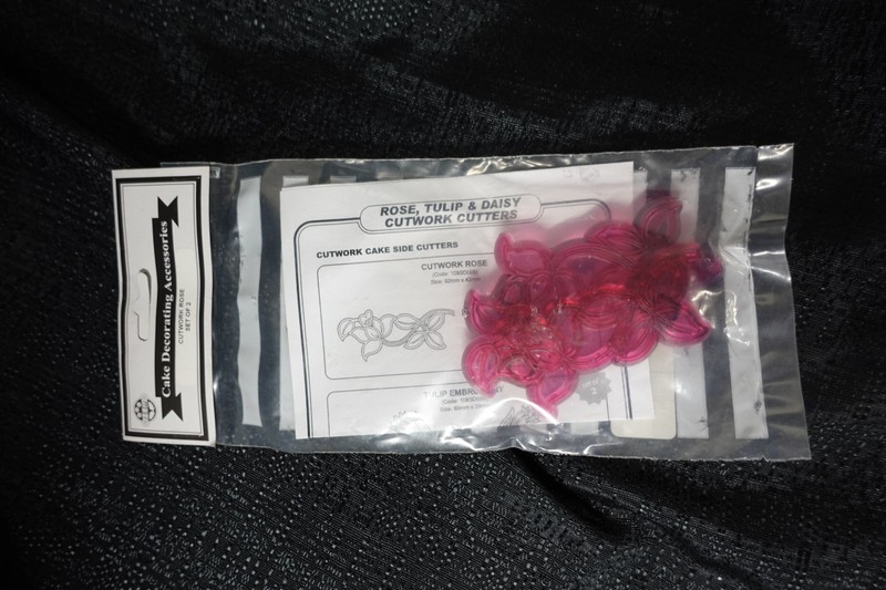 JEM cutwork ROSE set of 2 / Cake Decorating accessories / NEW / SKT bakery gallery