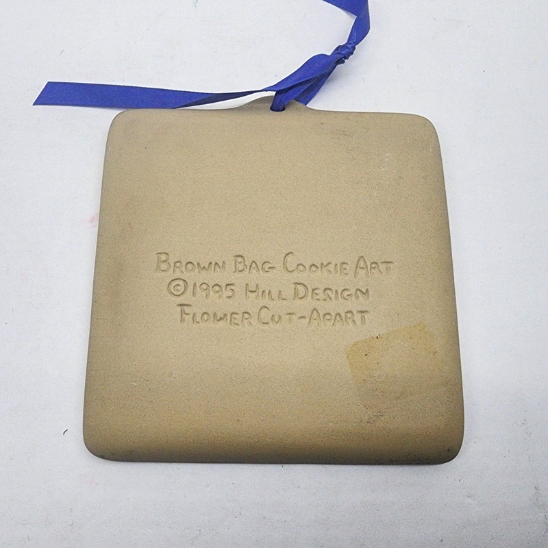 Brown Bag Cookie Art Flower Cut-Apart Cookie Mold 1995 Hill Design Beige Ceramic gallery