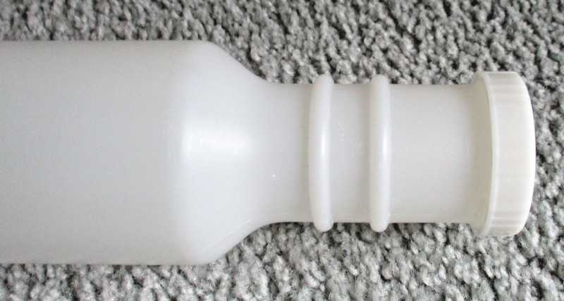 Tupperware Fill N Chill Rolling Pin #1003 Ice Water Freezer White 15.5” gallery