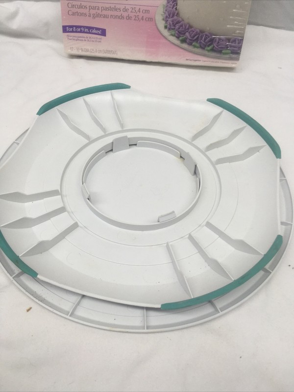 Wilton Round Decorating Turntable for Cake Decorating Plastic 12” w/ Replacement gallery