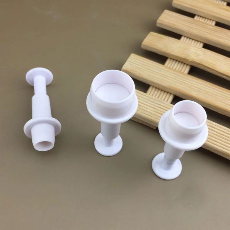 3 PCS Biscuit Mold DIY Pastry Cake Mold Fondant Stamp Cake Tool Plastic Material gallery
