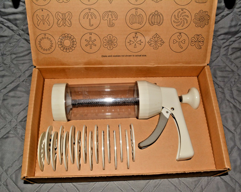Pampered Chef Cookie Press Set w/ Discs Model 1525 Complete Baking Tool EUC