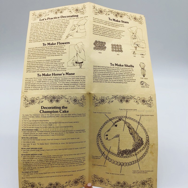 Wilton Cake Pan The Champion Horse Complete Instructions Baking Decorating 1976 gallery