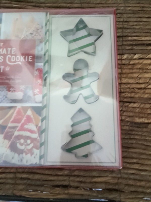 Ultimate Christmas Cookie Kit 30 Baking Recipes With 3 Cookie Cutters New gallery