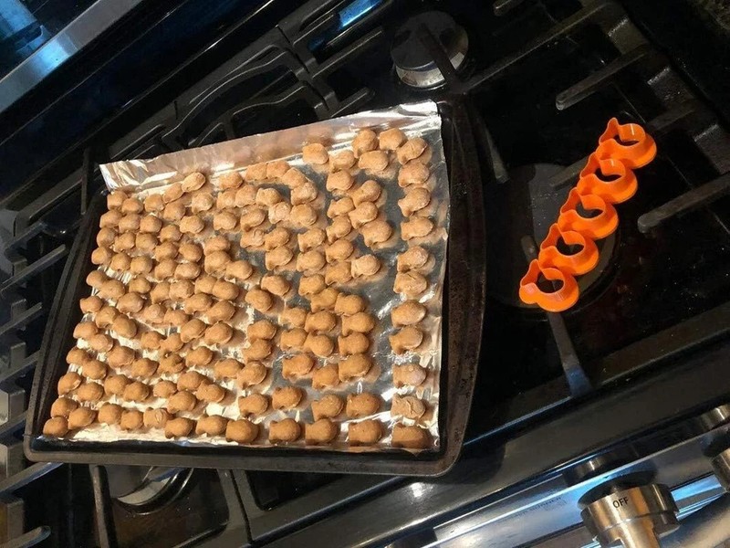 Mini Tiny Fish Cookie Cutter, Goldfish Cracker Multi X5 (2 Pack) - Fun, Baking, gallery