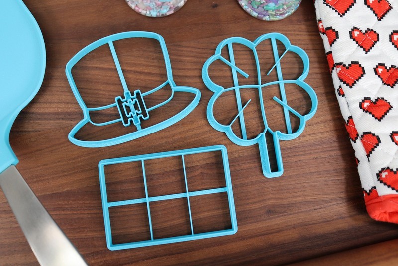 St. Patrick's Day Cookie Cutters - Harp Instrument, Irish Flag, Leprechaun Hat, gallery