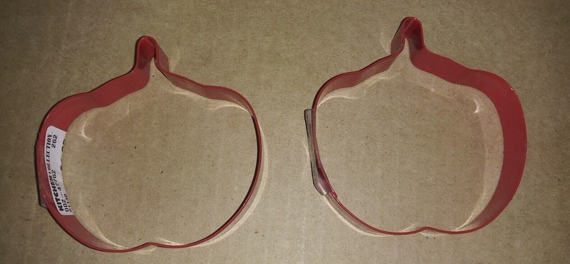 Kitchen Collections Set of 2 Metal APPLE OR PUMPKIN Red Cookie Cutters