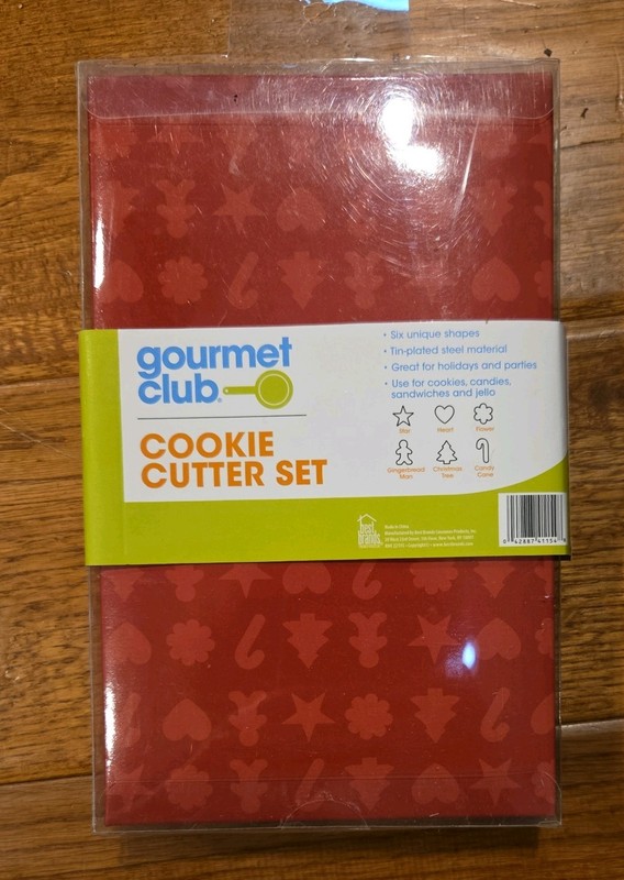 Gourmet Club Cookie Cutter Set 6 Unique Cookie Cutter Shapes NIB Christmas gallery