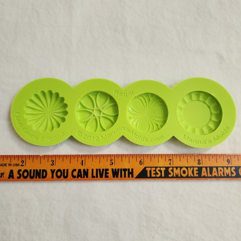Marvelous Molds Regal Buttons Silicone Mold Fondant Gumpaste Sewing Wedding Cake gallery