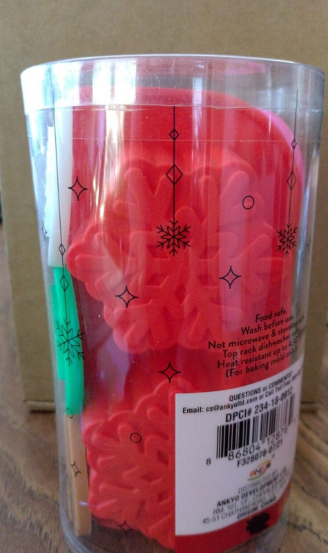 Kids Baking Set - Holiday Cookies 6 pieces Baking Mold Cookie Press Cookie Stamp gallery