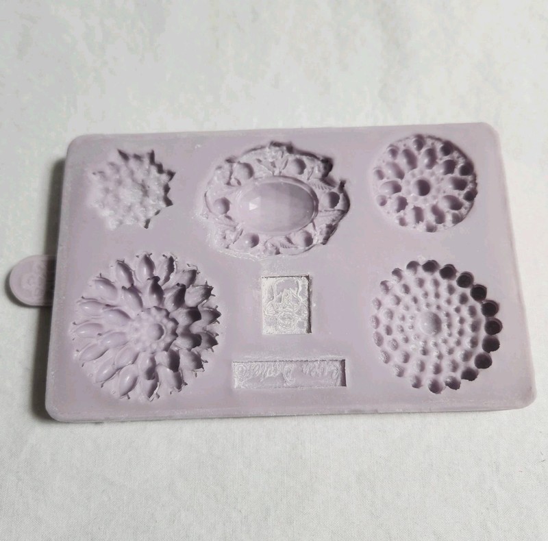 Karen Davies Brooches Fondant Mold Silicone Jewelry Buttons 5 Cavity Cake Decor