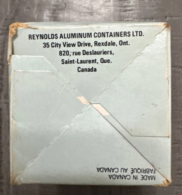 Vintage 80s Reynolds Baking Cups Rainbow Color Made in Canada Set Of Three Boxes gallery