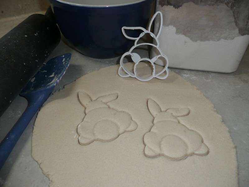HOP EASTER EGG OR BUNNY BUTT OR FACE SET OF 5 COOKIE CUTTERS MADE IN USA PR9027 gallery