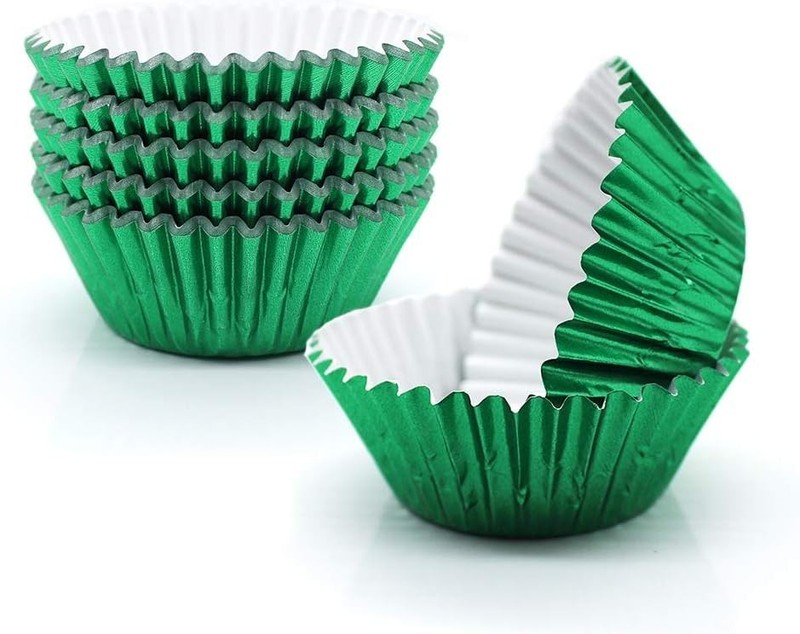 Cupcake Liners Green, Standard Size Green Foil Cupcake Liners Wrappers Metallic
