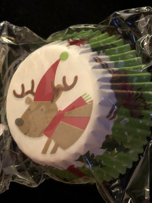 Wilton 24-ct. Holiday Christmas Cupcake Combo W/ Tags Pix Flags Picks gallery