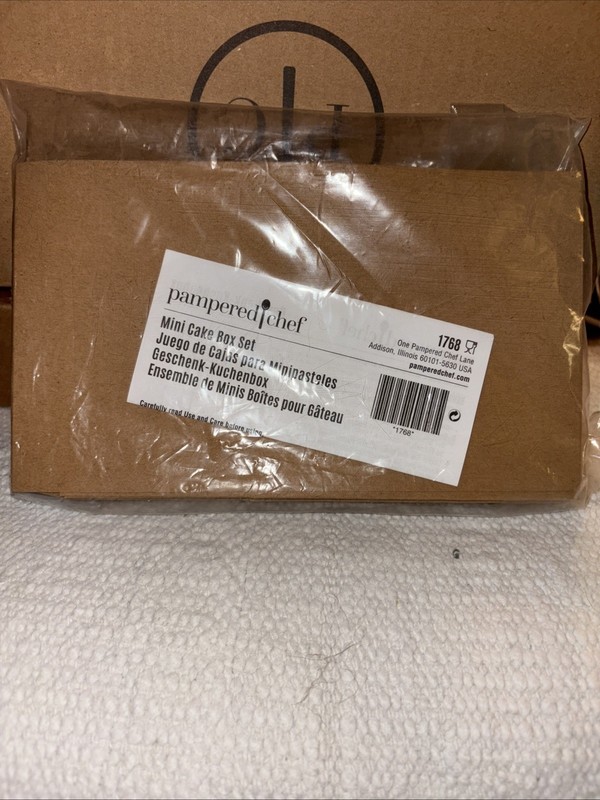 Retired – Pampered Chef Mini Cake Box Set #1768 New In Package Baking Gift Craft