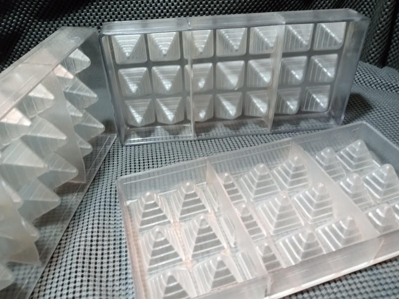 Chocolate World Polycarbonate #1260 Pyramid Chocolate Mold Made in Belgium gallery