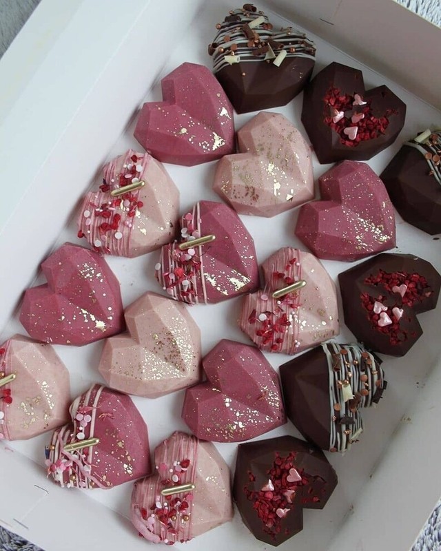 Breakable Heart Molds Chocolate Molds Silicone Valentines Day Gift Diamond Heart gallery