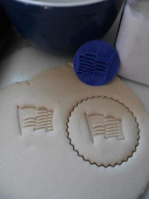 UNITED STATES US FLAG PATRIOTIC COOKIE STAMP EMBOSSER MADE IN USA PR5541 gallery