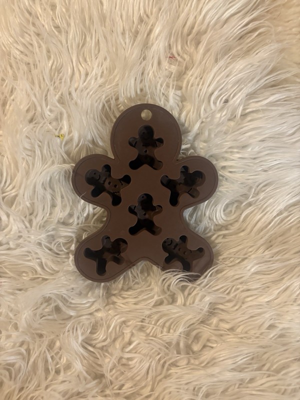 Candy Mold Fudge Treats Ice Shape & Brown Gingerbread Man Christmas Craft